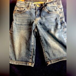 Joe’s Jeans Girls Bermuda Shorts Medium Wash size 10